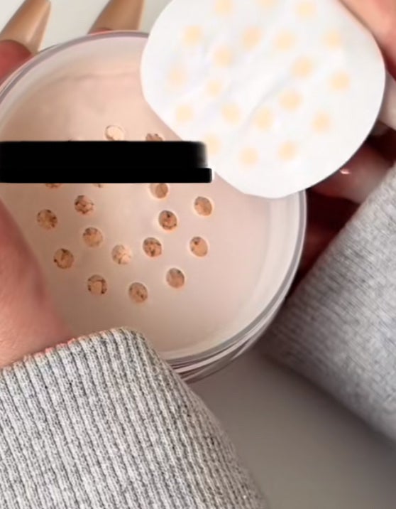 るな on LIPS 「これいろいろな人がおすすめしてたので買いました!結構肌綺麗に見..」(2枚目)