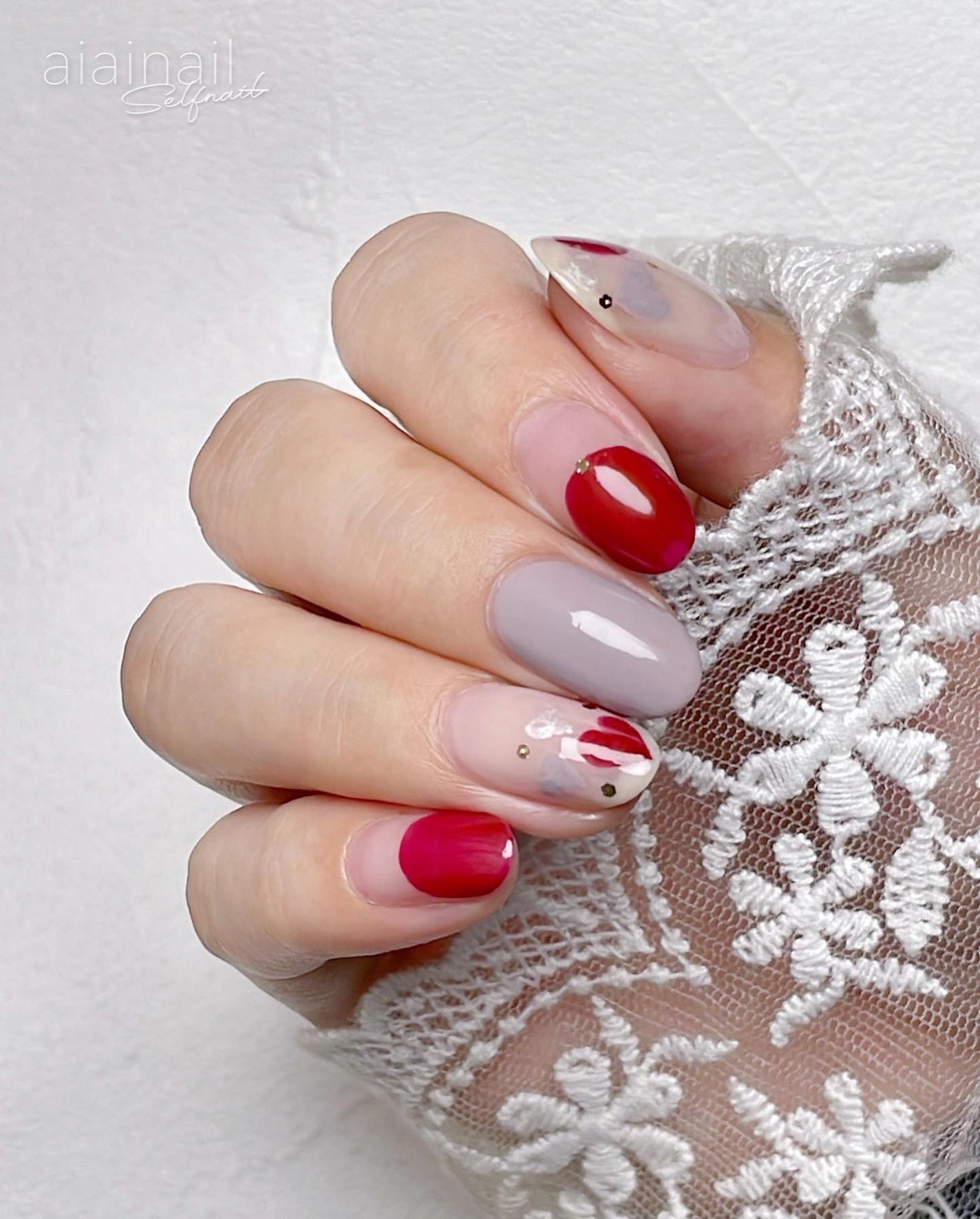 aiainail_@セルフネイル on LIPS 「爪先ハートで派手カラー使いこなし💅🏻こんばんは⌣̈⃝久しぶ..」(3枚目)