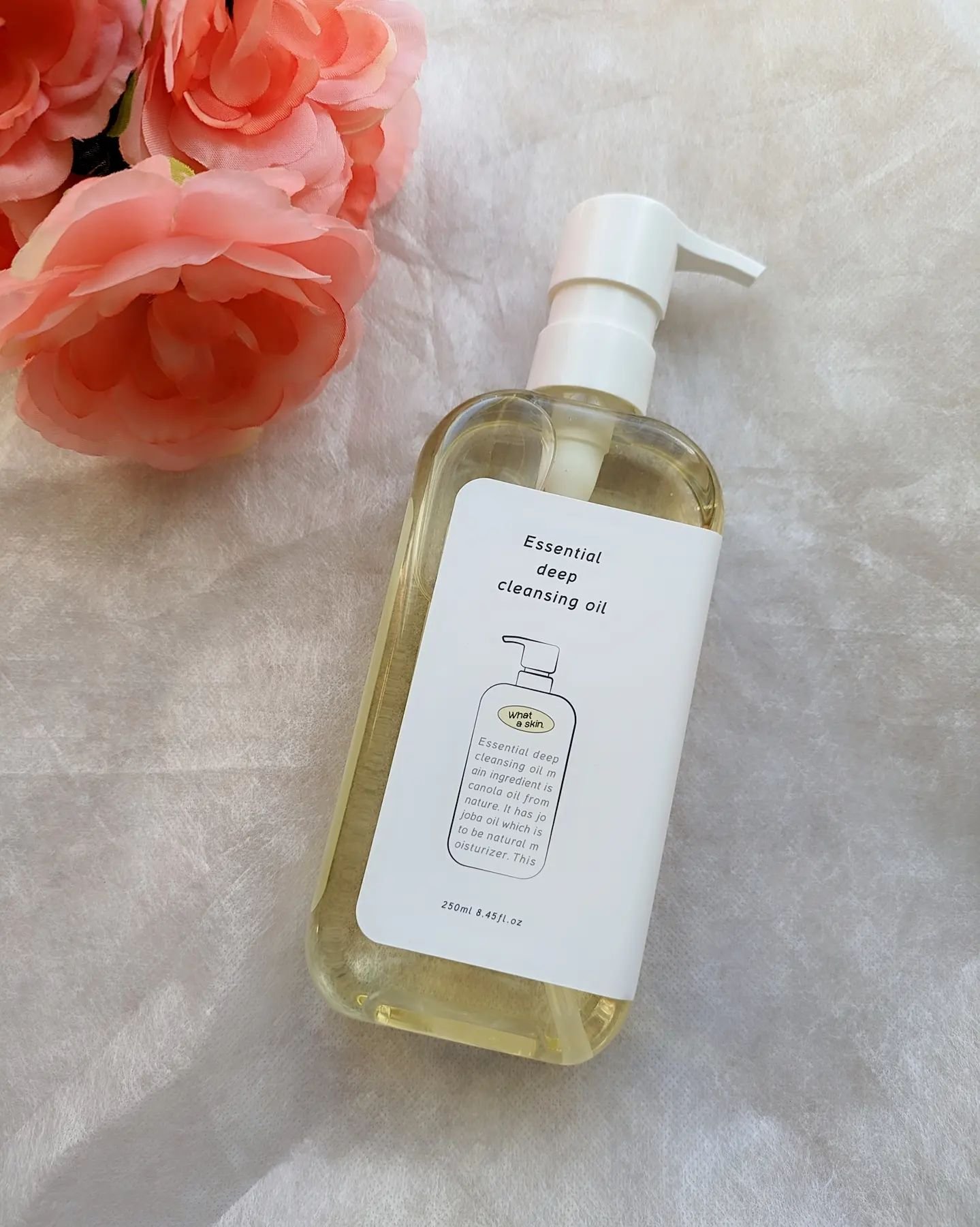 エッセンシャルディープクレンジングオイル/What a skin/オイルクレンジングを使ったクチコミ（1枚目）