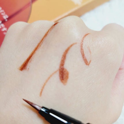 スキルレスライナー/LUMIURGLAS/リキッドアイライナーを使ったクチコミ(6枚目)