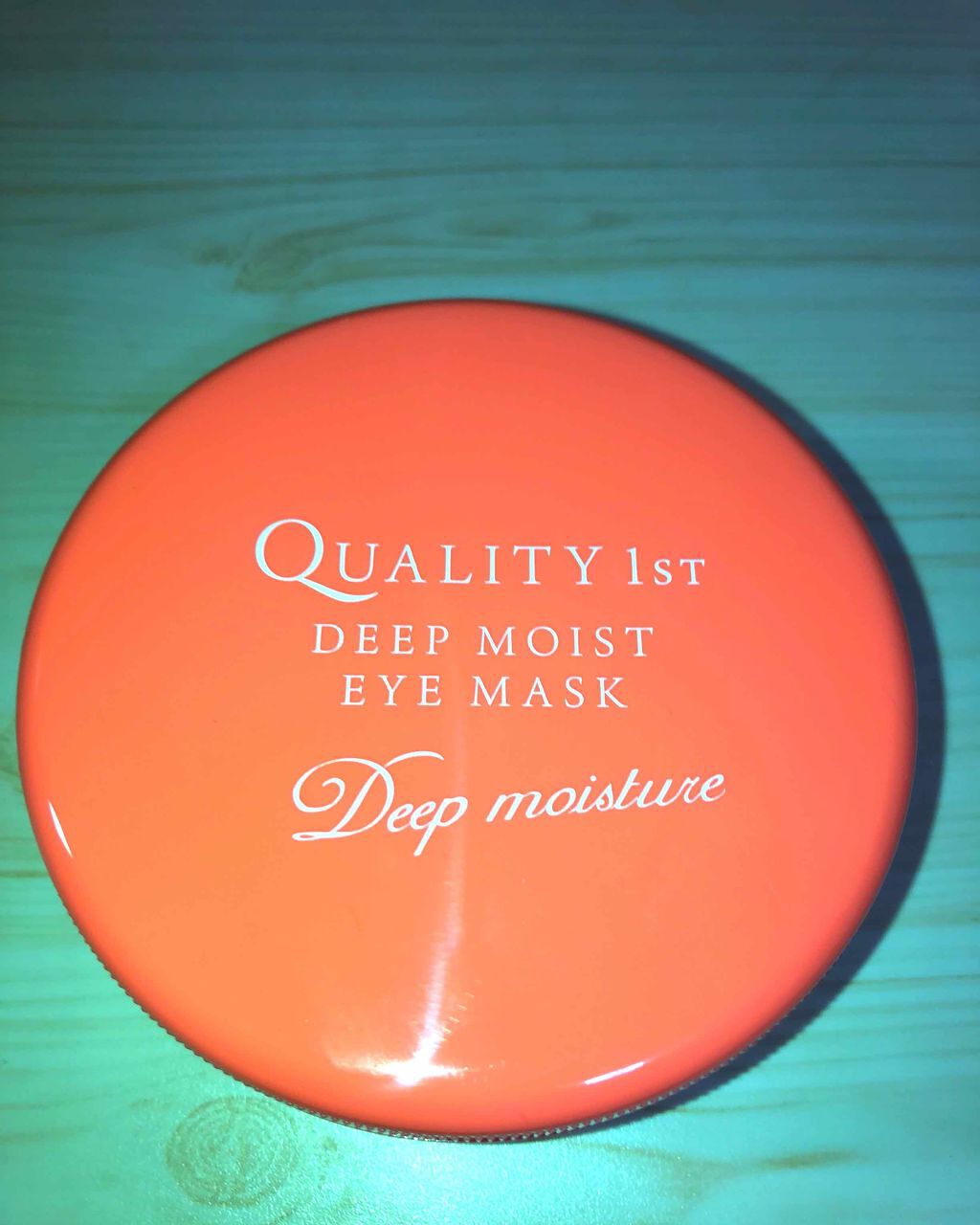 クオリティファースト ディープ モイスト アイマスクのクチコミ「目元のクマや乾燥が気になって購入しました。

中に付属のピンセットがついていて
そこは良いなと.....」（1枚目）