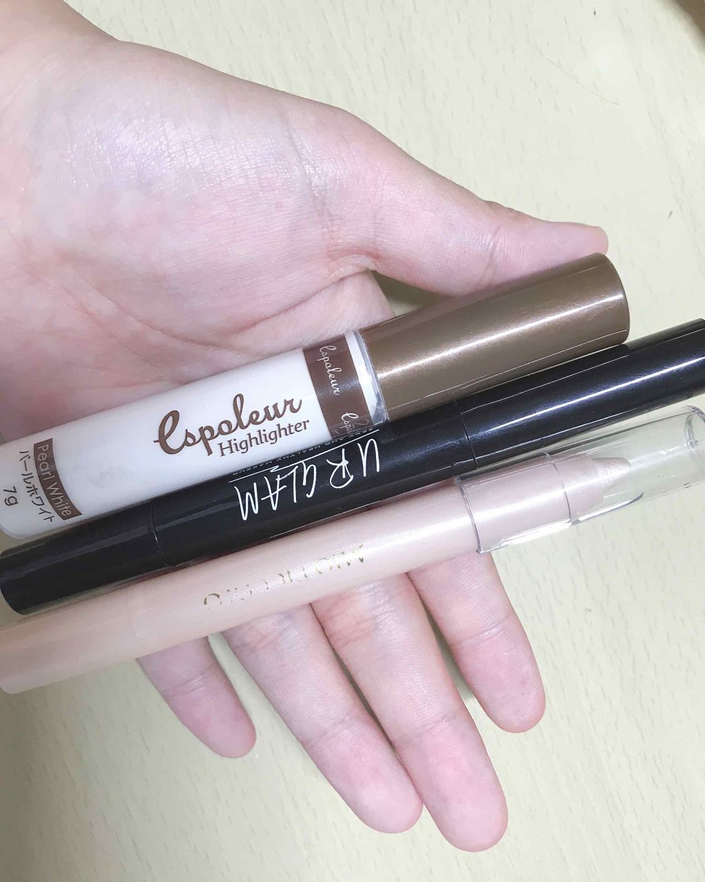 エスポルール コンシーラー&ハイライト/エスポルール/リキッドコンシーラーを使ったクチコミ(1枚目)