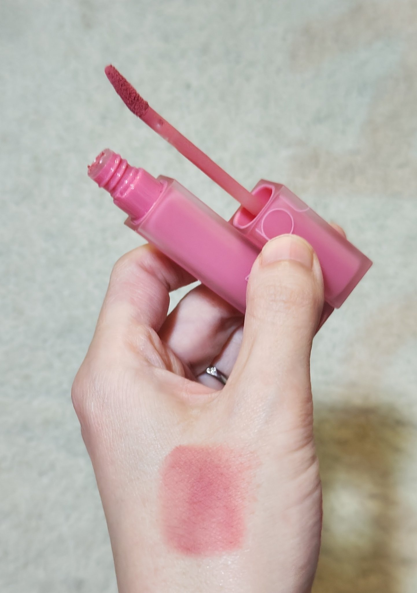 rom&amp;nd ブラーファッジティント/rom&amp;nd/リップティントを使ったクチコミ（3枚目）