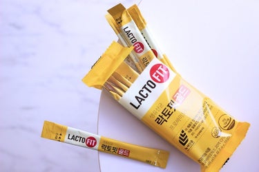 ラクトフィット 生乳酸菌ゴールドのクチコミ「LACTO FIT。

お店でこれを購入している韓国女子が多かったので　真似っこしてみました（.....」（3枚目）