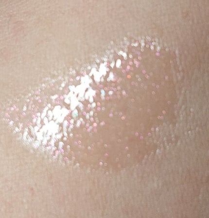 LIP38℃ +UnFrame<ホログラフィック>/UZU BY FLOWFUSHI/リップグロスを使ったクチコミ(2枚目)