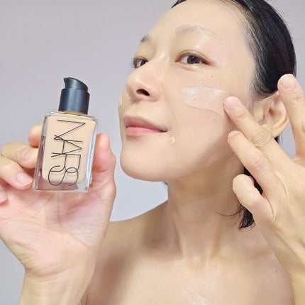ライトリフレクティング ファンデーション/NARS/リキッドファンデーションを使ったクチコミ(5枚目)