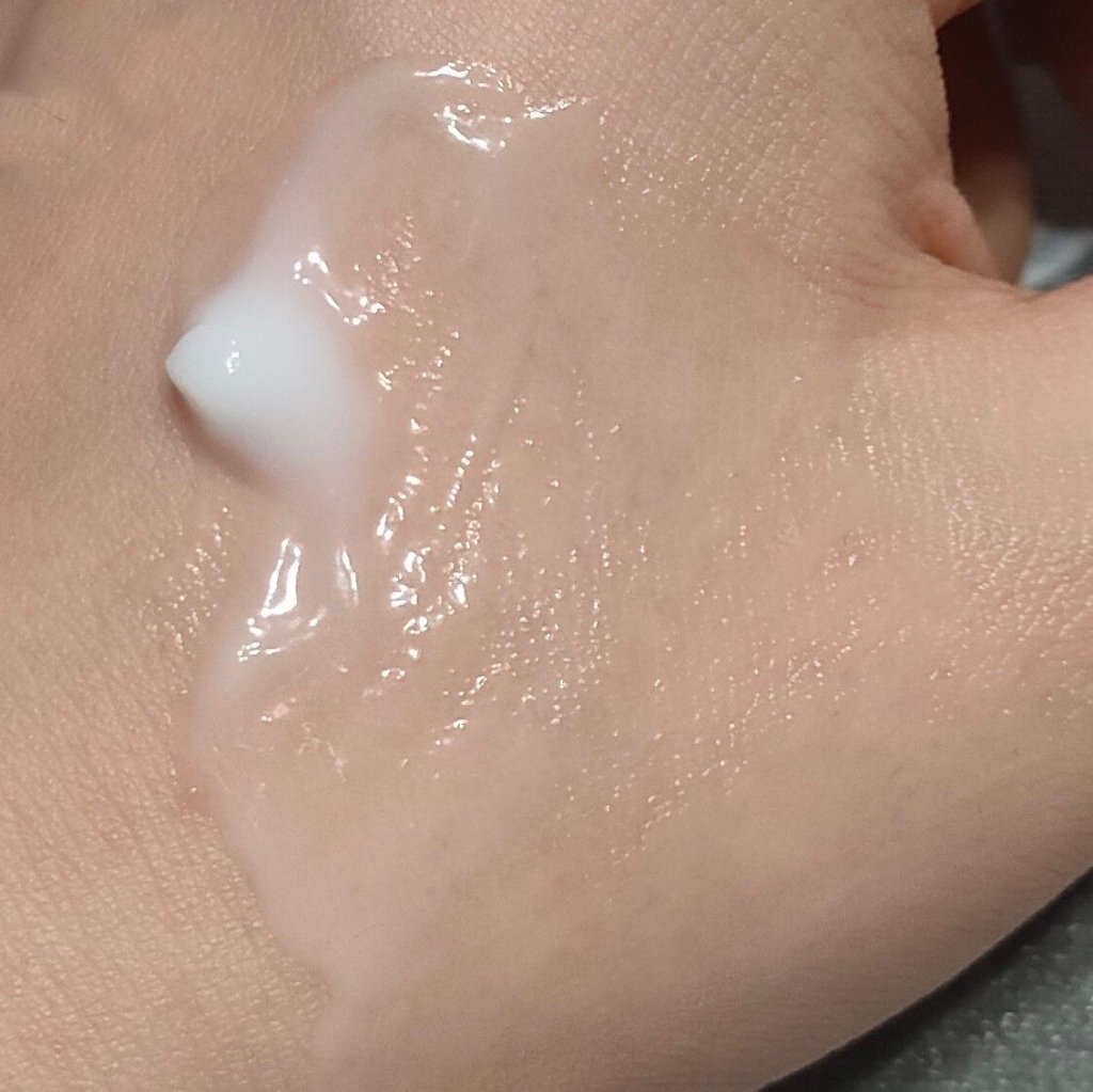 HITOKAN タイムレスリペアワンGR/fracora/オールインワン化粧品を使ったクチコミ（3枚目）