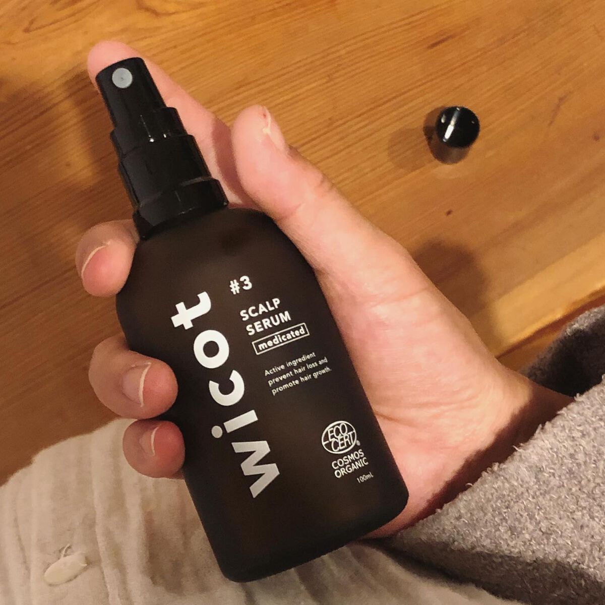 薬用スカルプセラム/wicot/頭皮ローションを使ったクチコミ(3枚目)