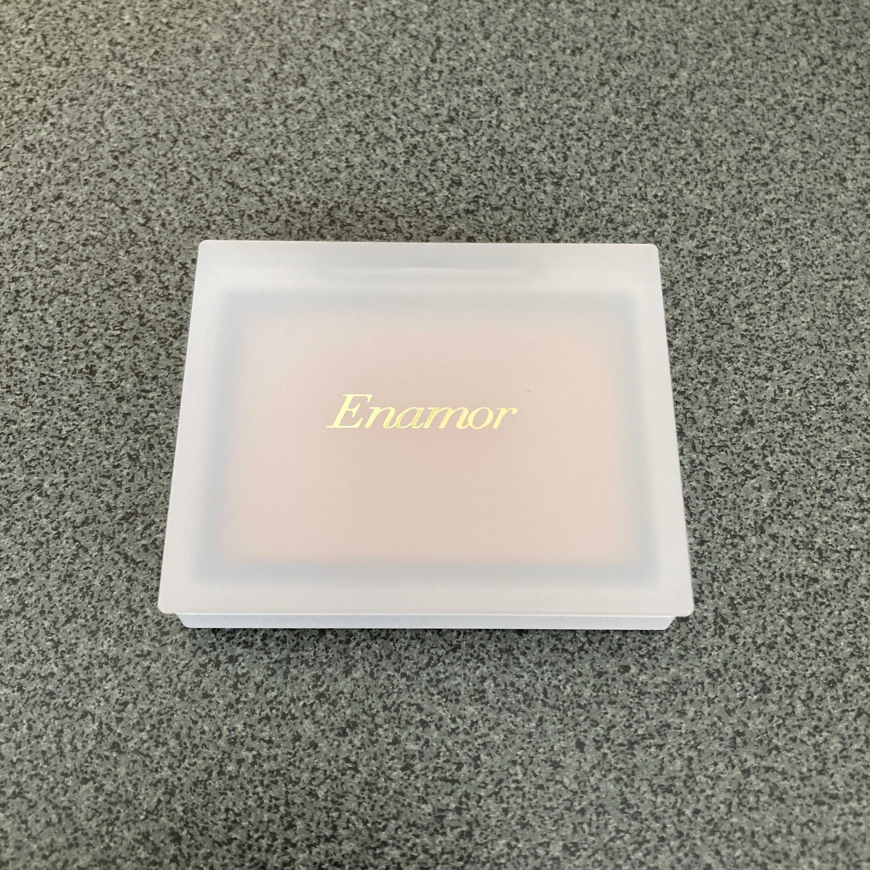 Enamor ジュエリーグロウハイライター 01 シャンパンクウォーツ/Enamor/パウダーハイライトを使ったクチコミ（1枚目）