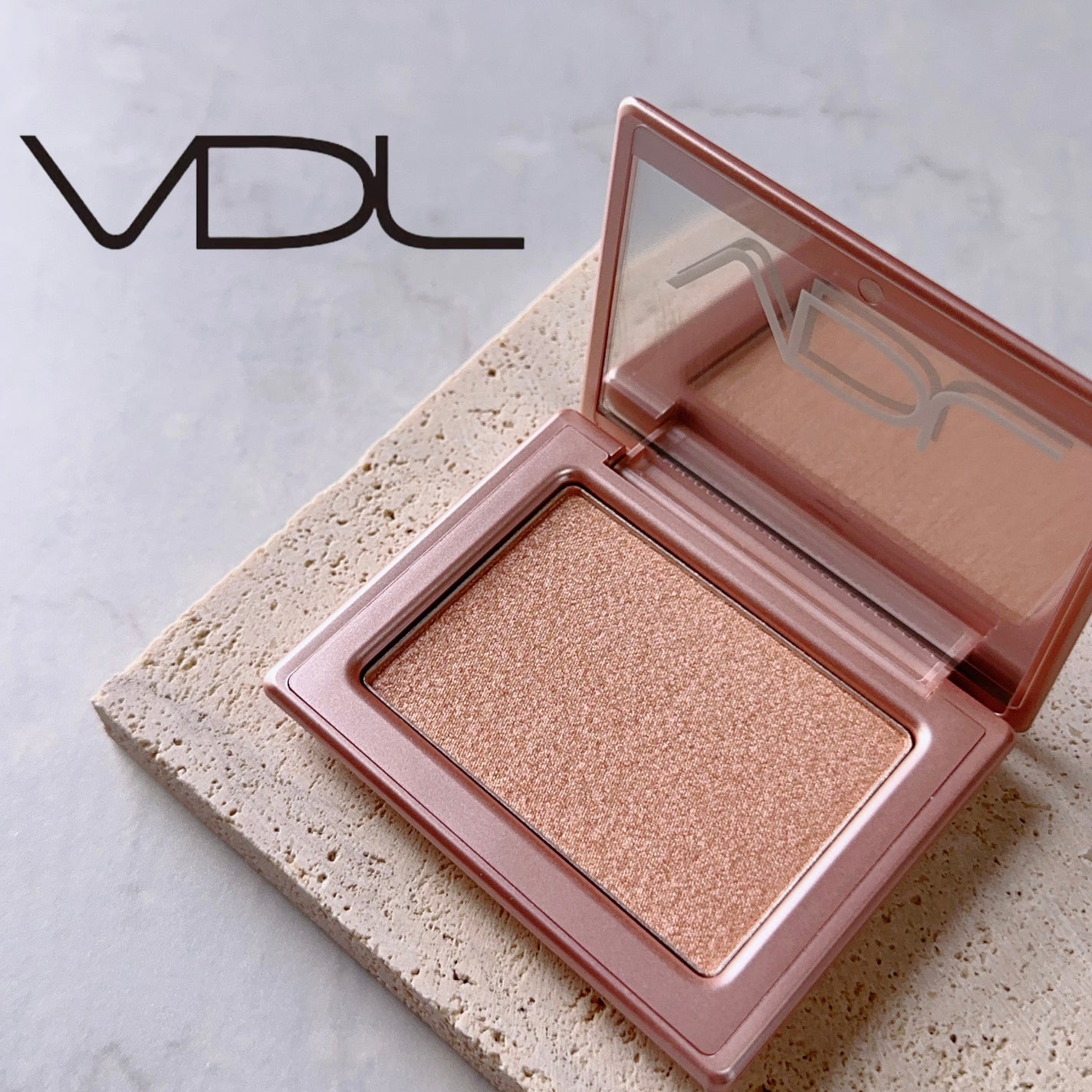 チークステイン ブラッシャー/VDL/パウダーチークを使ったクチコミ(1枚目)