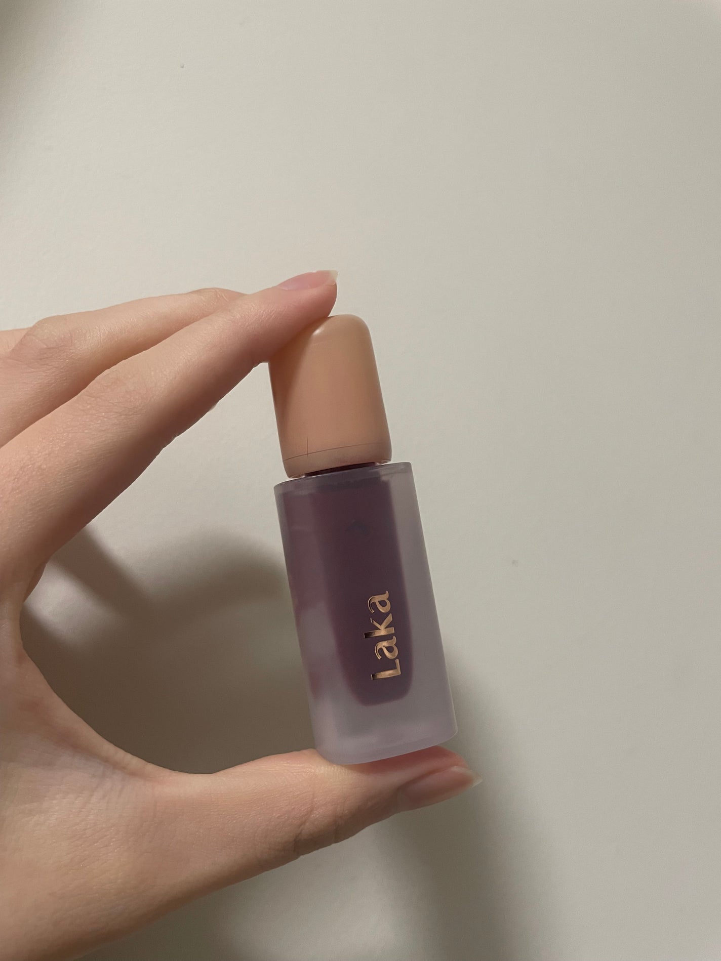 ☆提唱者☆ on LIPS 「#このツヤリップ逸材ですLakaの115エンビィのティントはツ..」(1枚目)