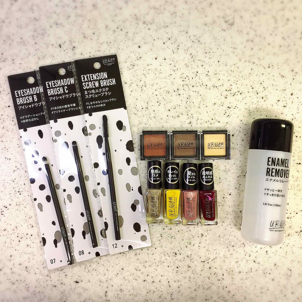 UR GLAM SELECT EYES/U R GLAM/単色アイシャドウを使ったクチコミ(2枚目)