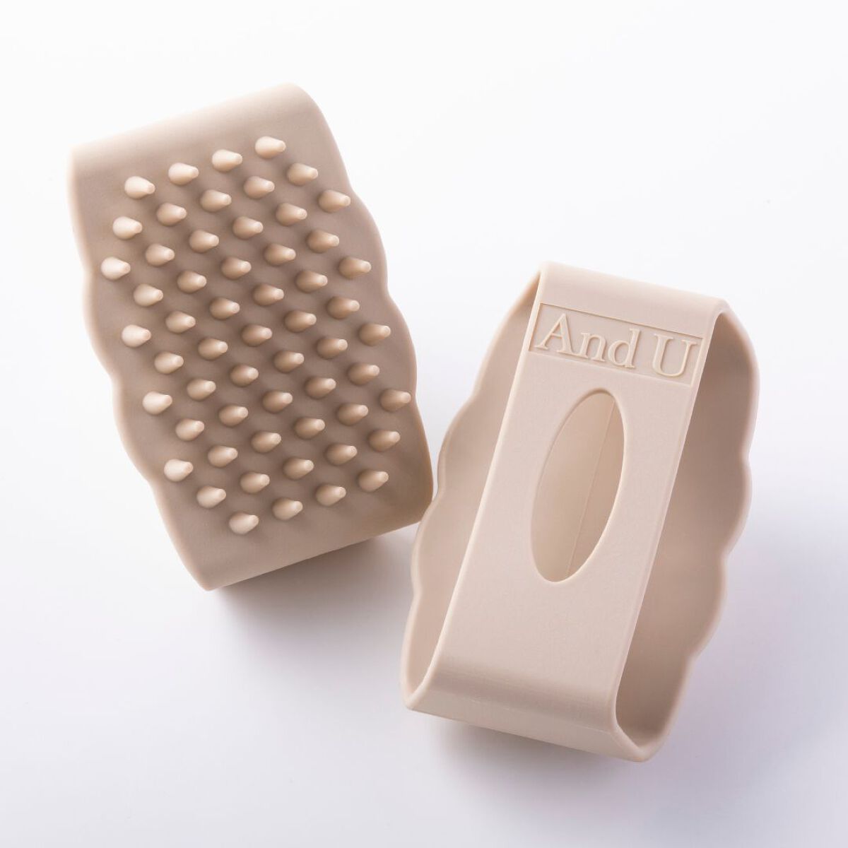 ヘアスキンブラシ / And U