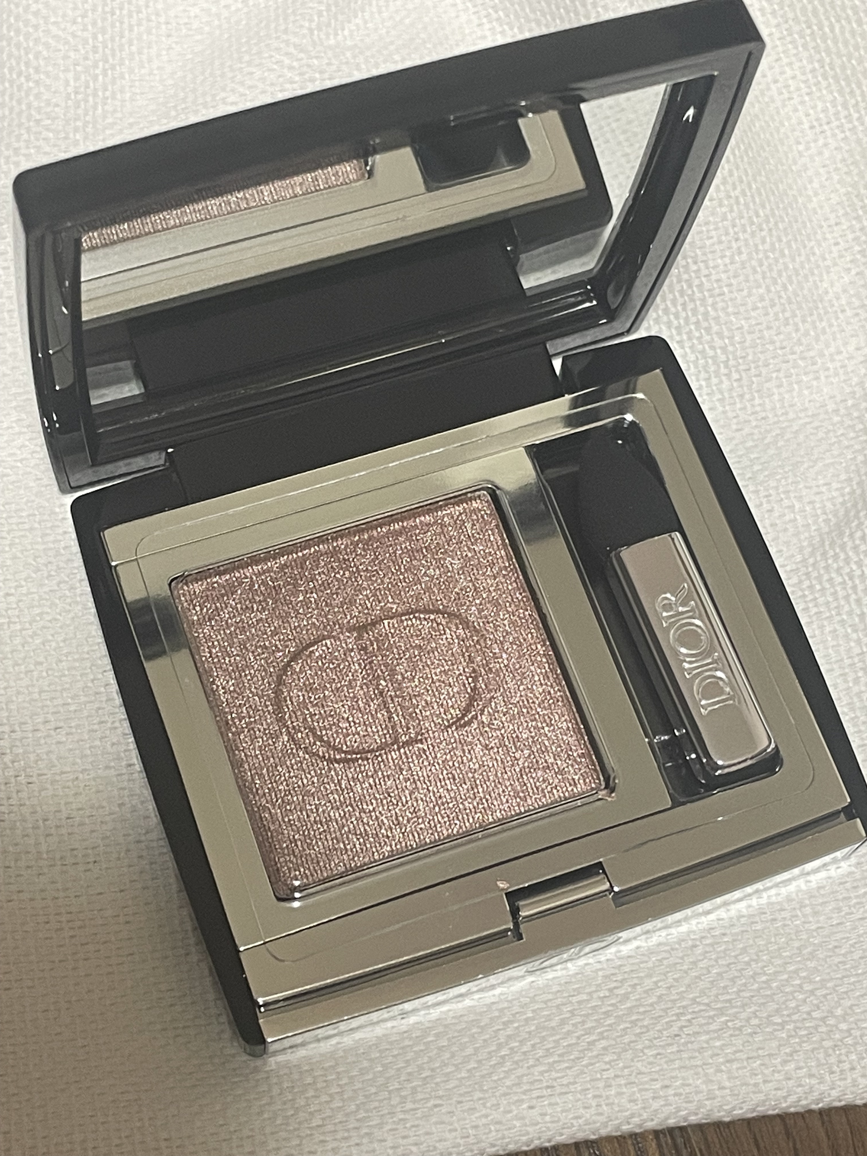 モノ クルール クチュール 658 ベージュ ミッツァ/Dior/単色アイシャドウを使ったクチコミ（1枚目）