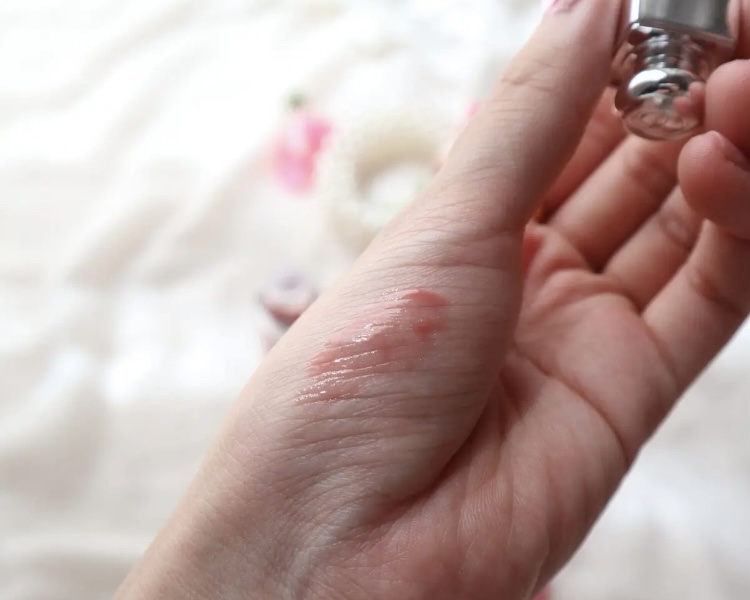 ディオール アディクト リップ ティント/Dior/リップティントを使ったクチコミ（2枚目）