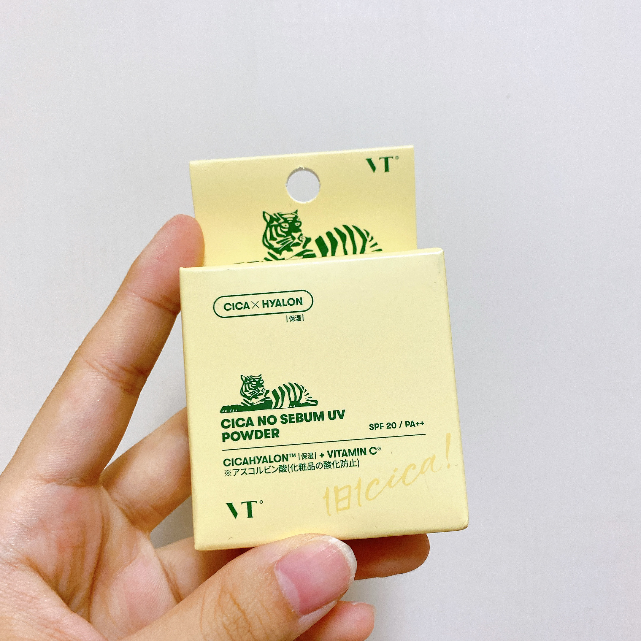 VT CICAノーセバムUVパウダー