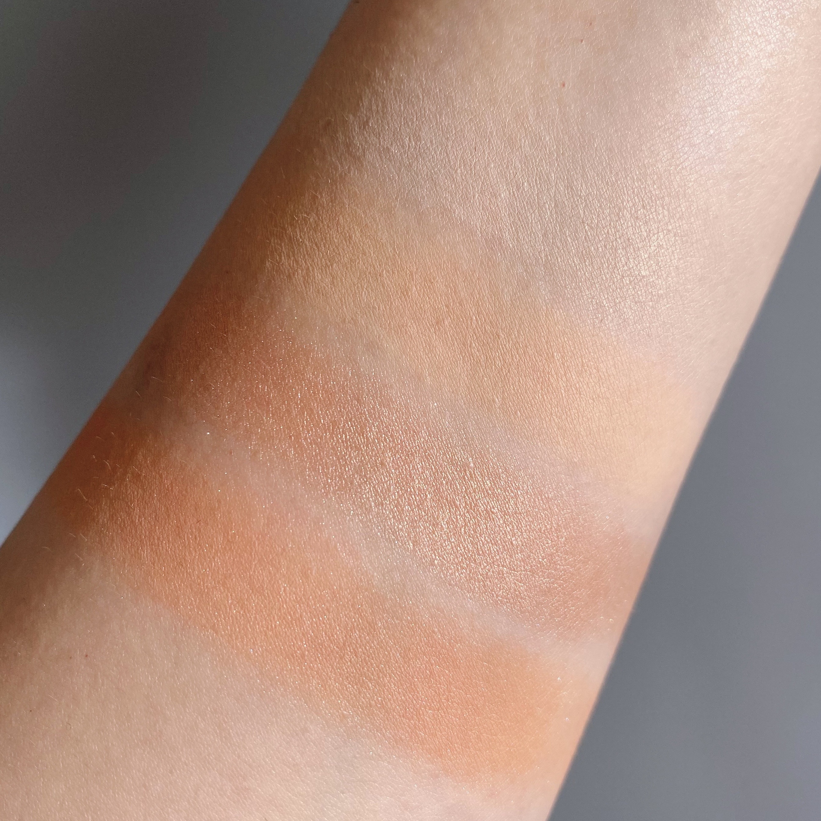 BANILA CO ムードオンアイパレット のクチコミ「BANILA CO ムードオンアイパレット
03 メロウベージュ

淡いベージュパレット

ブ.....」（3枚目）