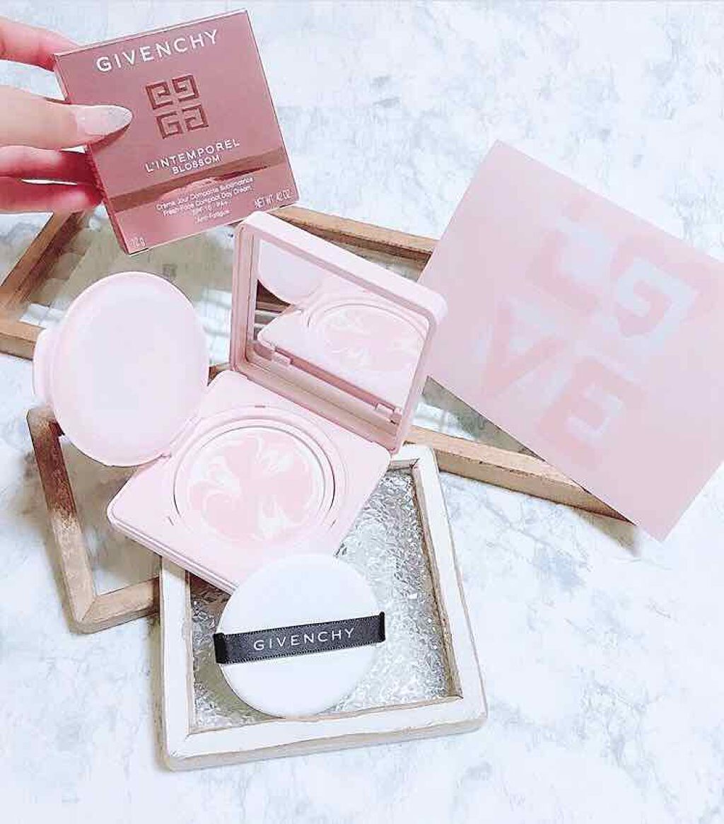 ランタンポレル ブロッサム クリーム コンパクト/GIVENCHY/化粧下地を使ったクチコミ(1枚目)
