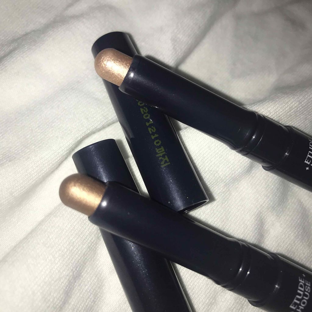 キラキラ アイシャドウ/ETUDE/スティックアイシャドウを使ったクチコミ（2枚目）