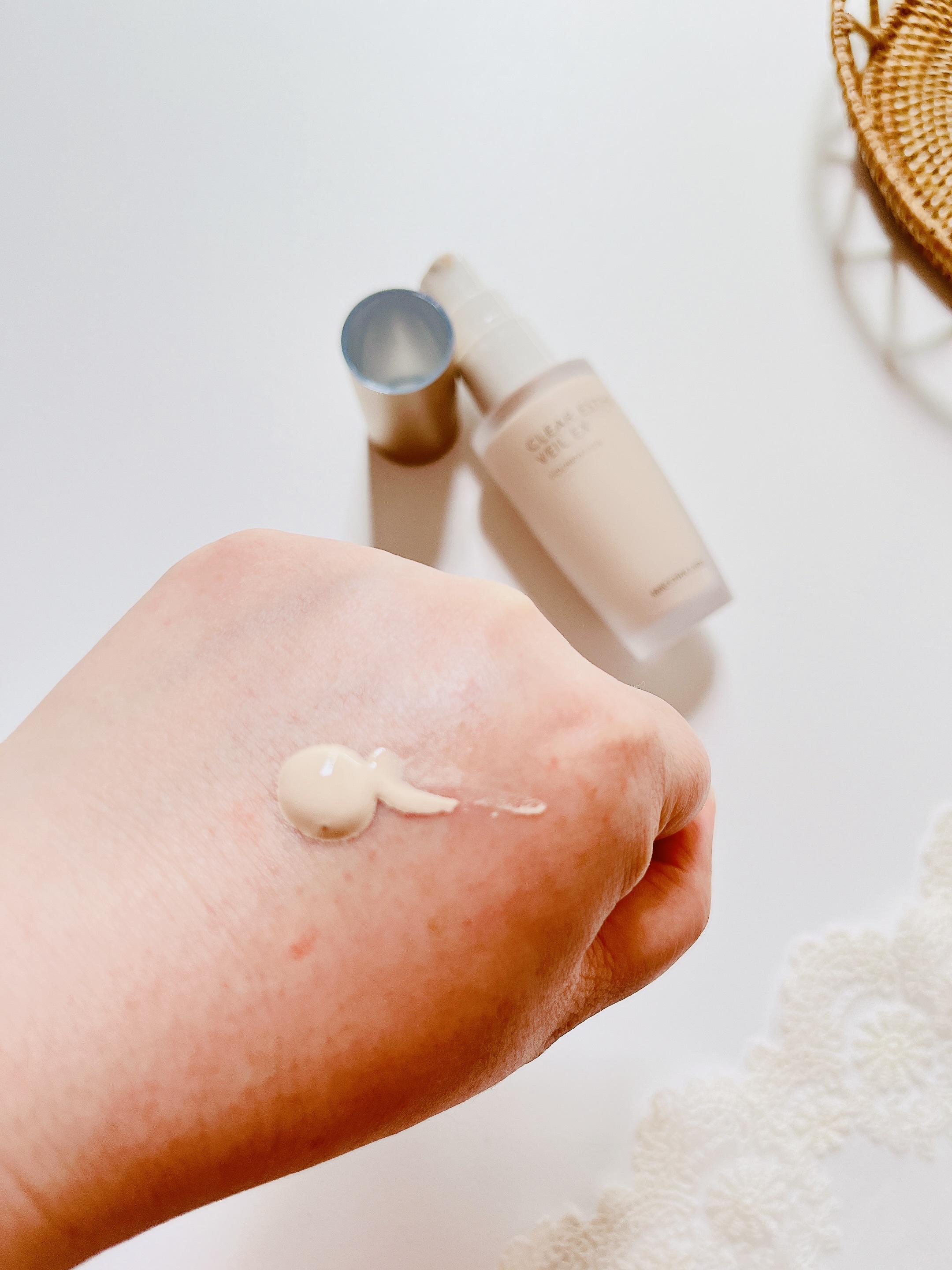 薬用クリアエステヴェールEX/Macchia Label/リキッドファンデーションを使ったクチコミ（2枚目）