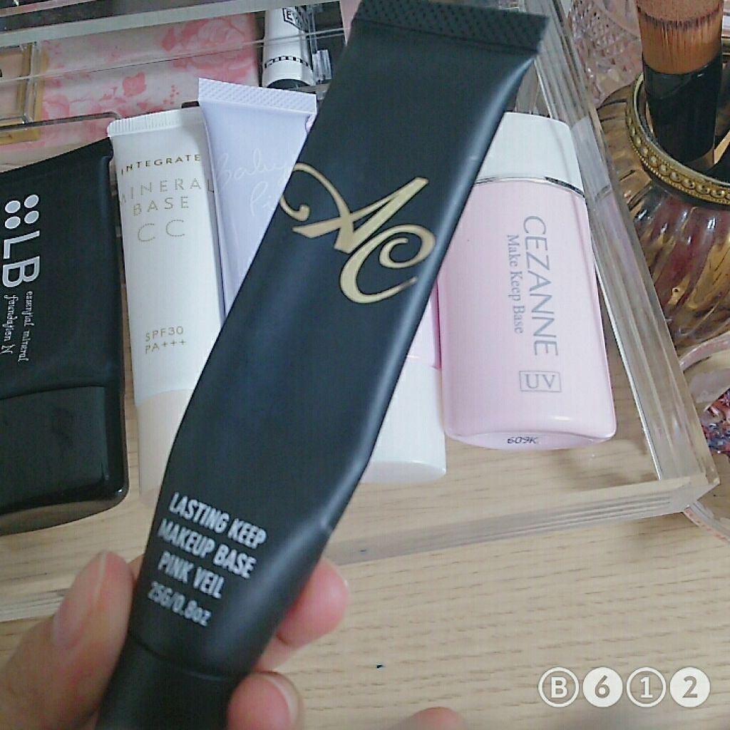 皮脂テカリ防止下地/CEZANNE/化粧下地を使ったクチコミ(4枚目)