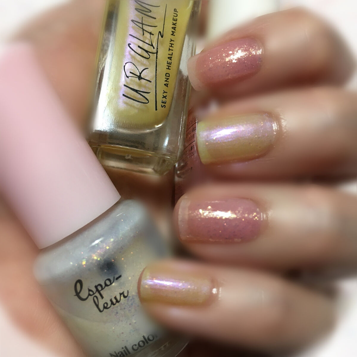 UR GLAM　COLOR NAIL SELECTION YL2＜オーロラカラー＞/U R GLAM/マニキュアを使ったクチコミ（3枚目）