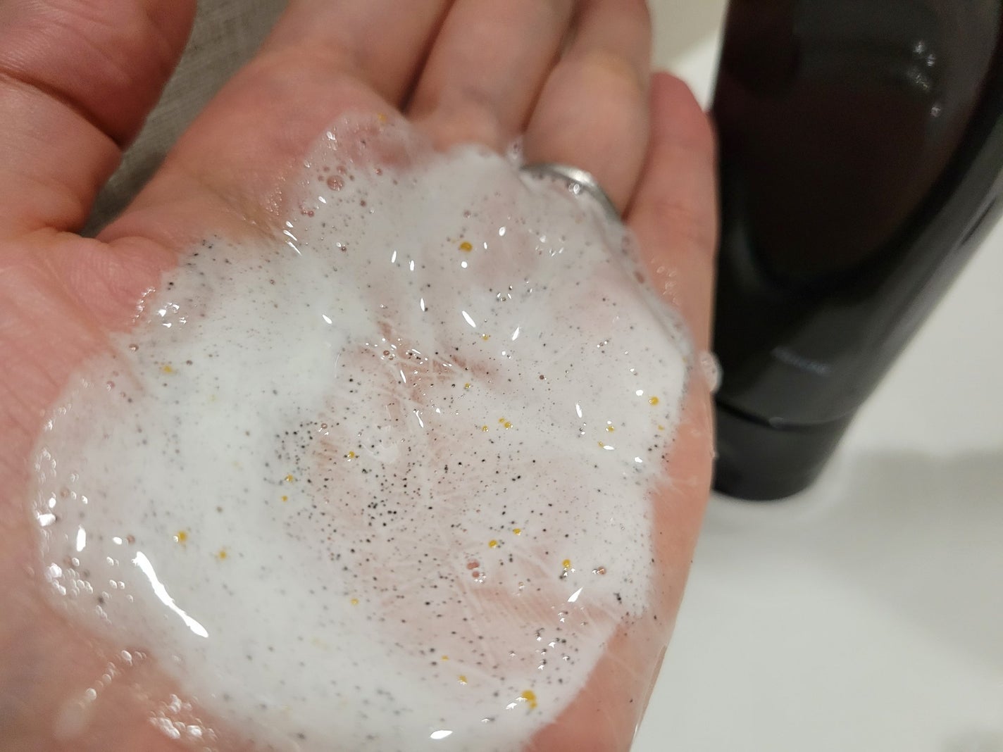 スイサイ ビューティクリア ブラックスクラブウォッシュ/suisai/スクラブ・ゴマージュを使ったクチコミ(4枚目)