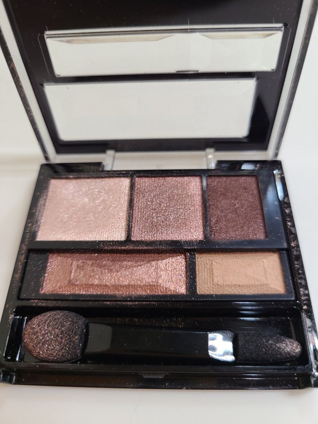 ブラウンシェードアイズN BR-3(セピア)/KATE/アイシャドウパレットを使ったクチコミ（2枚目）