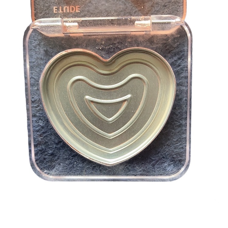 ハートポップブラッシャー シャルウィーダンス/ETUDE/パウダーチークを使ったクチコミ（1枚目）