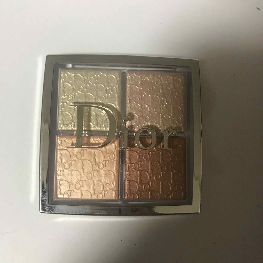 ディオール バックステージ フェイス グロウ パレット/Dior/ハイライトを使ったクチコミ(1枚目)