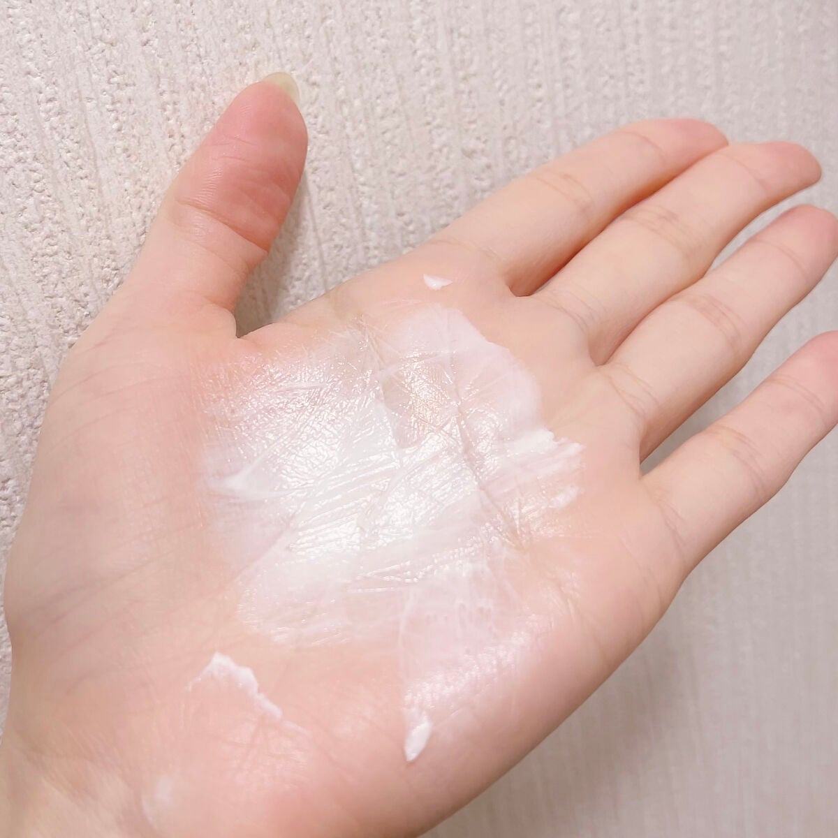 スフレヘアバーム/エアリー&イージー/ヘアバームを使ったクチコミ(5枚目)