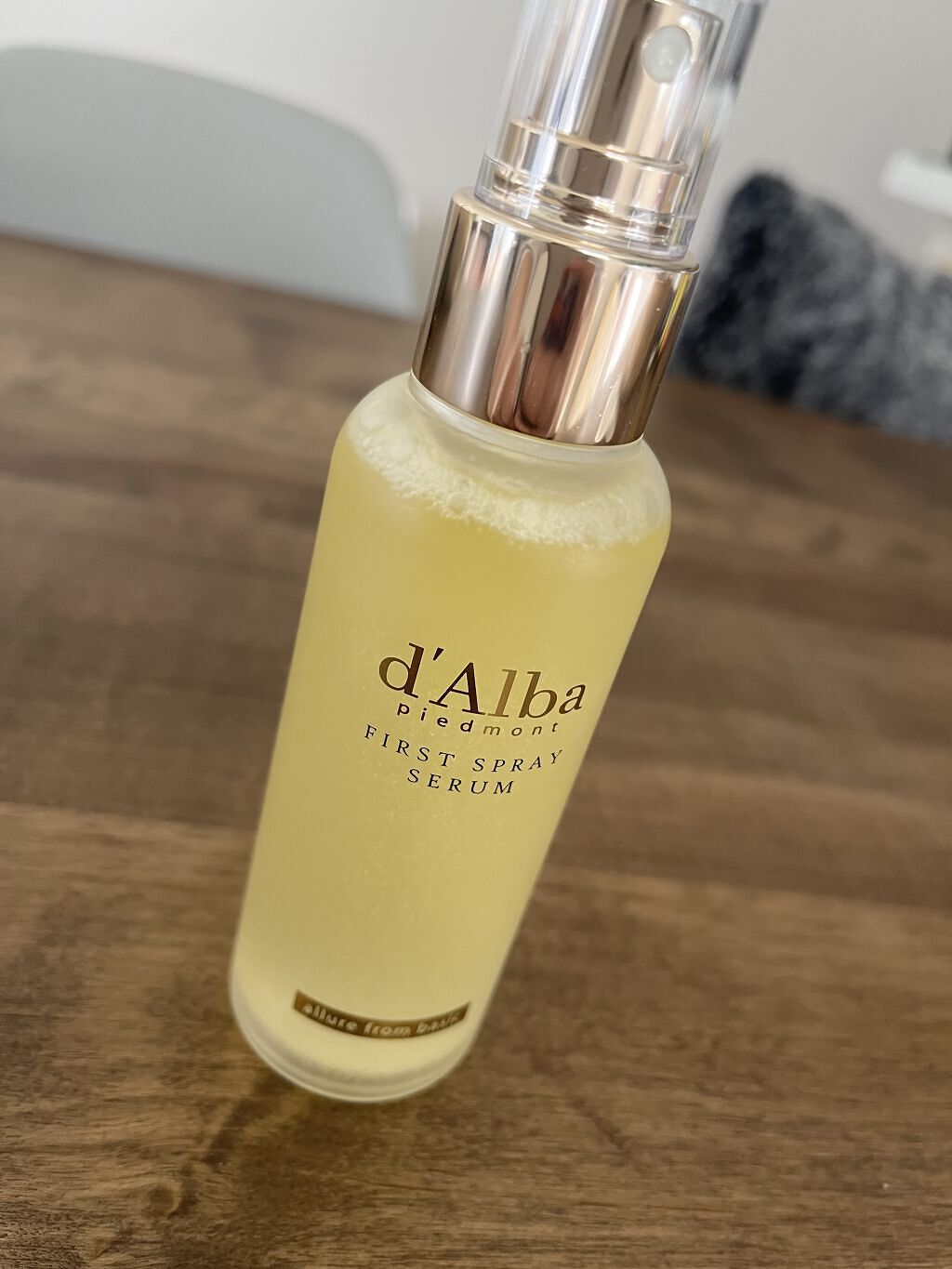 ダルバ ホワイトトリュフファーストスプレーセラム/ダルバ/ミスト状化粧水を使ったクチコミ（3枚目）
