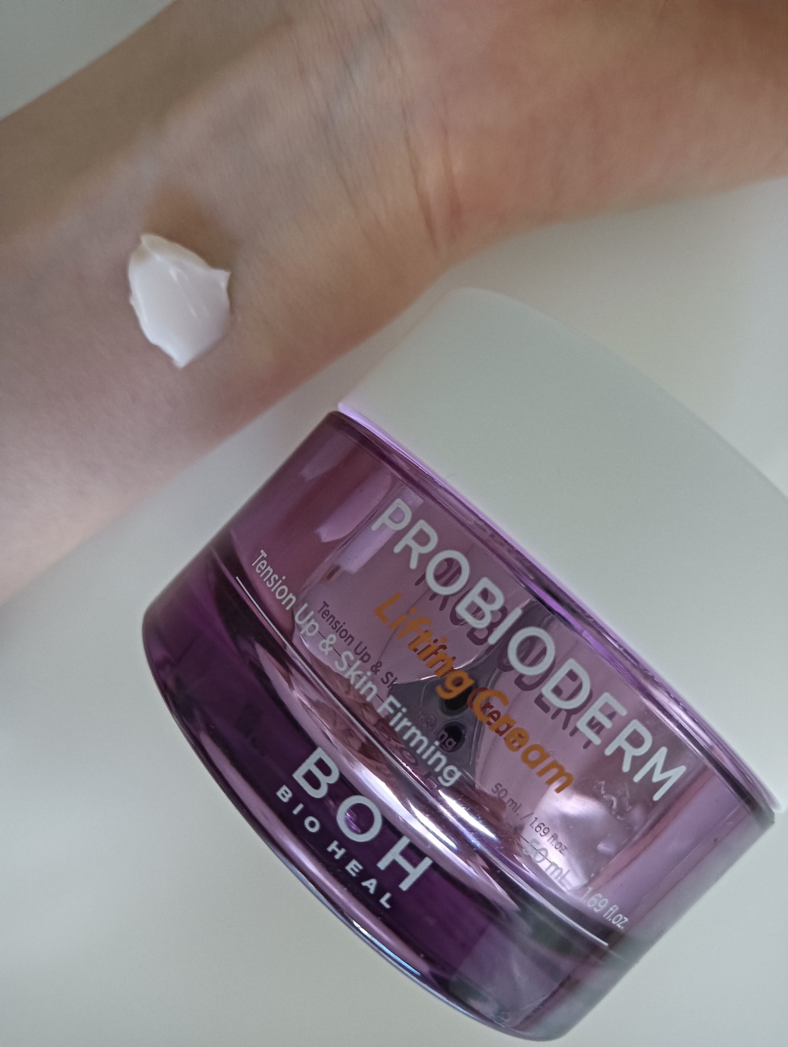 プロバイオダーム リフティング クリーム/BIOHEAL BOH/フェイスクリームを使ったクチコミ（2枚目）