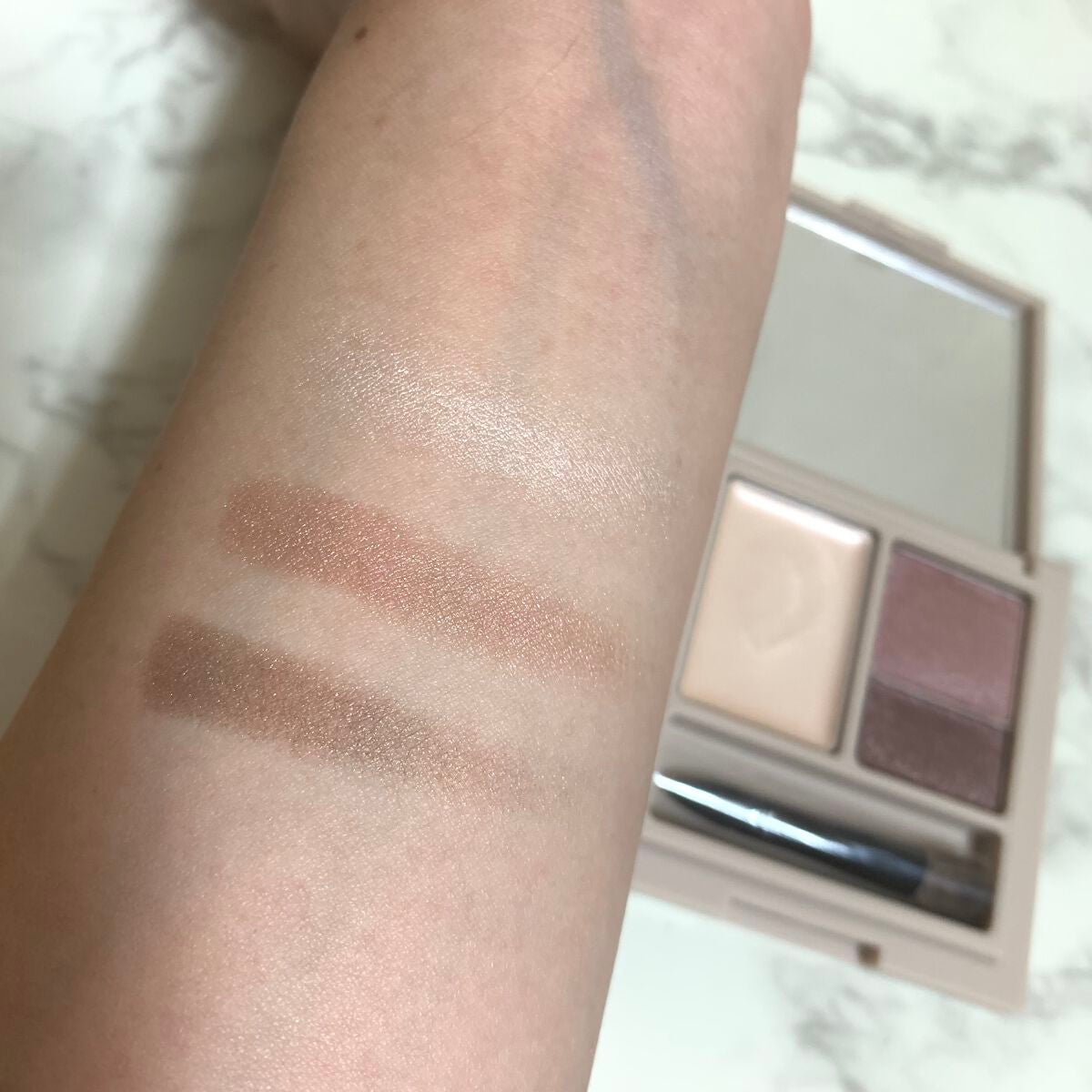 ベアスキンアイズ/lea by R./アイシャドウパレットを使ったクチコミ(2枚目)