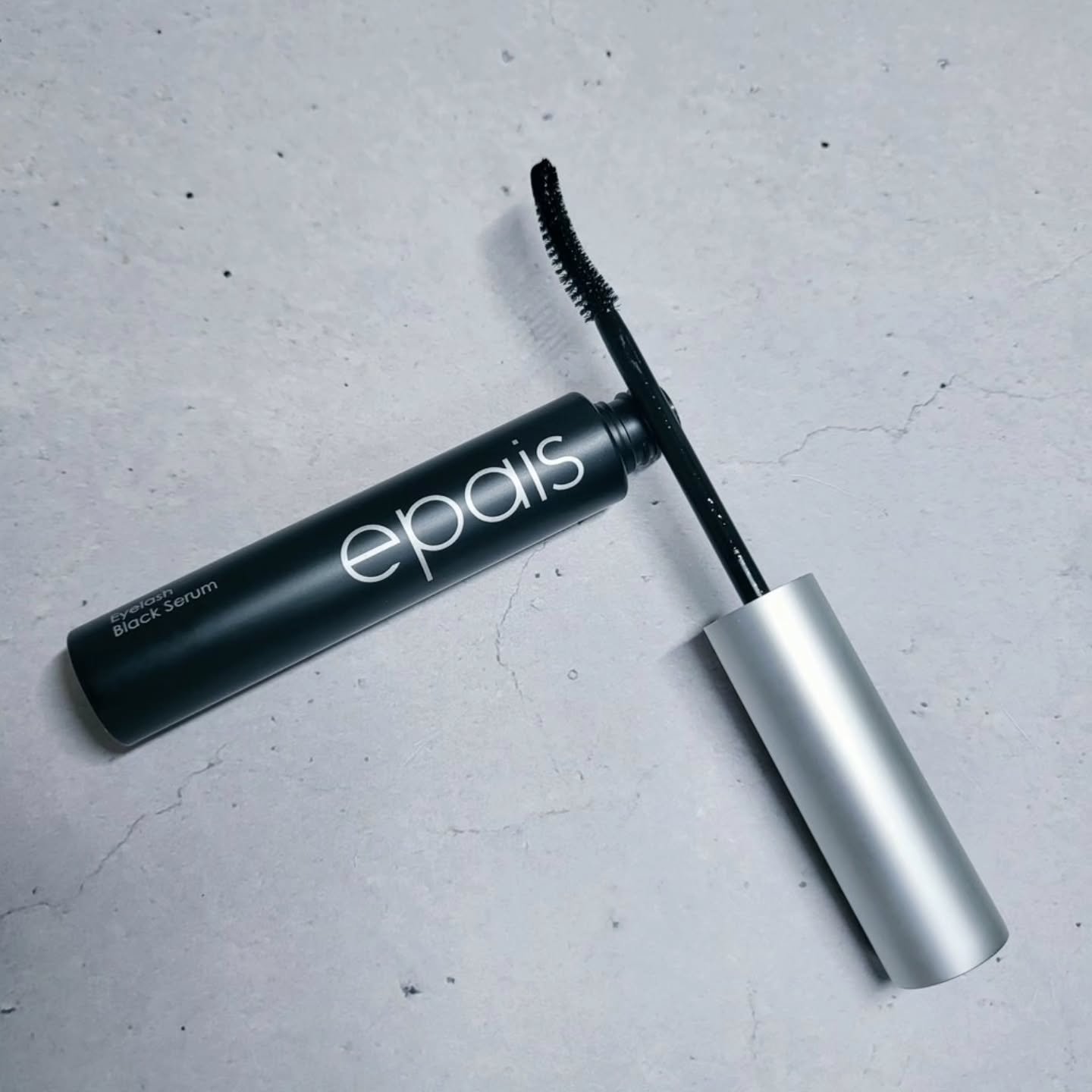 アイラッシュエッセンシャルセラム/epais/まつげ美容液を使ったクチコミ（3枚目）