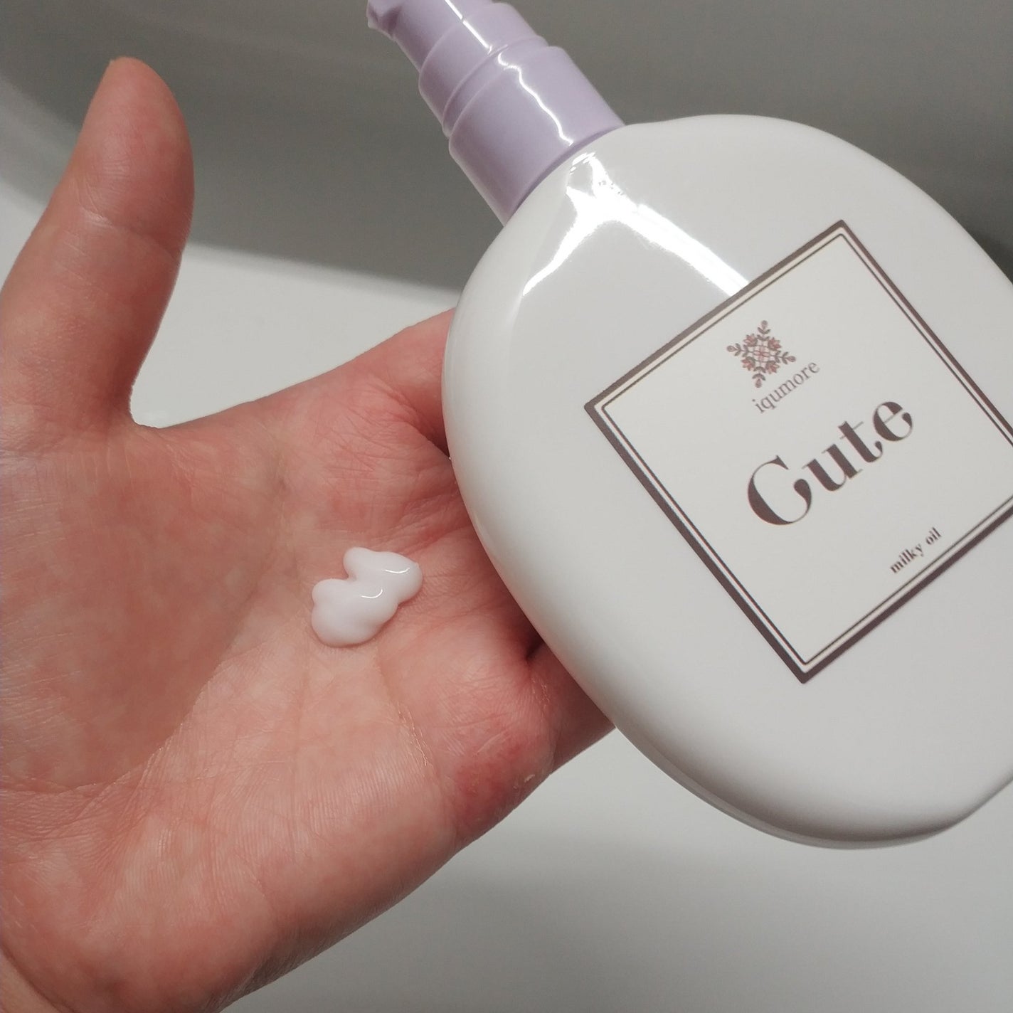 イクモアキュートミルキィオイル/iqumore/ヘアオイルを使ったクチコミ(2枚目)