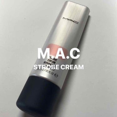 #MAC ストロボクリーム　ピンク

MACの中でも有名な化粧下地！！

色は白くてほんのりピンクっぽさを感じるクリーム！
伸びがすごくよくて少量でいいし、高級なツヤ感を作れます◎
(写真2枚目参考)
