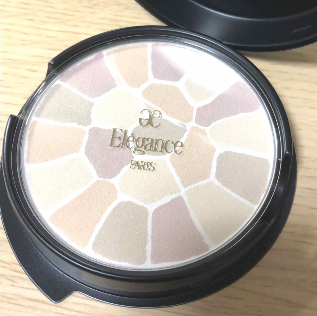 エレガンス ラ プードル オートニュアンス リクスィーズ/Elégance/プレストパウダーを使ったクチコミ(2枚目)
