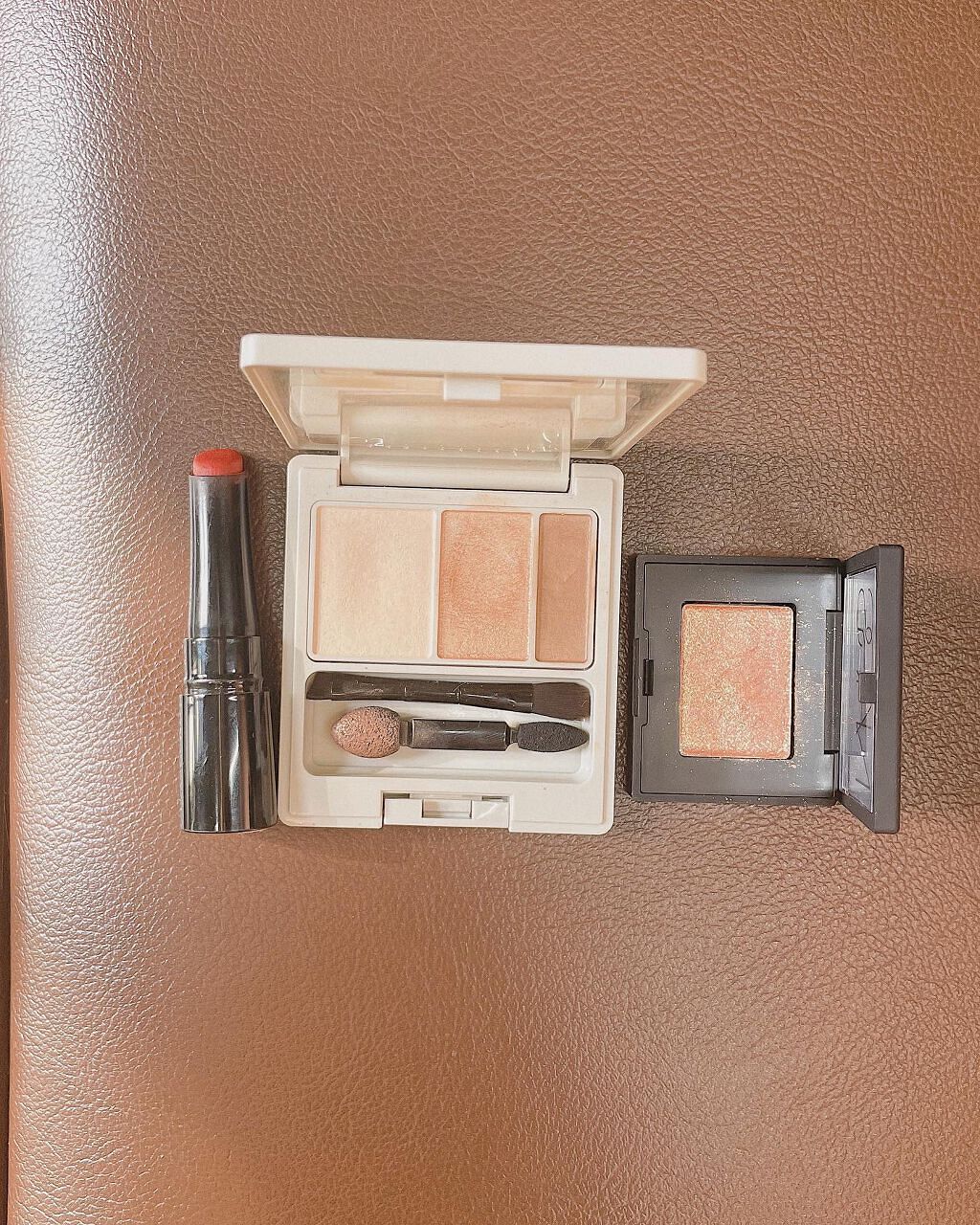 ハードワイヤードアイシャドー 5338/NARS/単色アイシャドウを使ったクチコミ（1枚目）