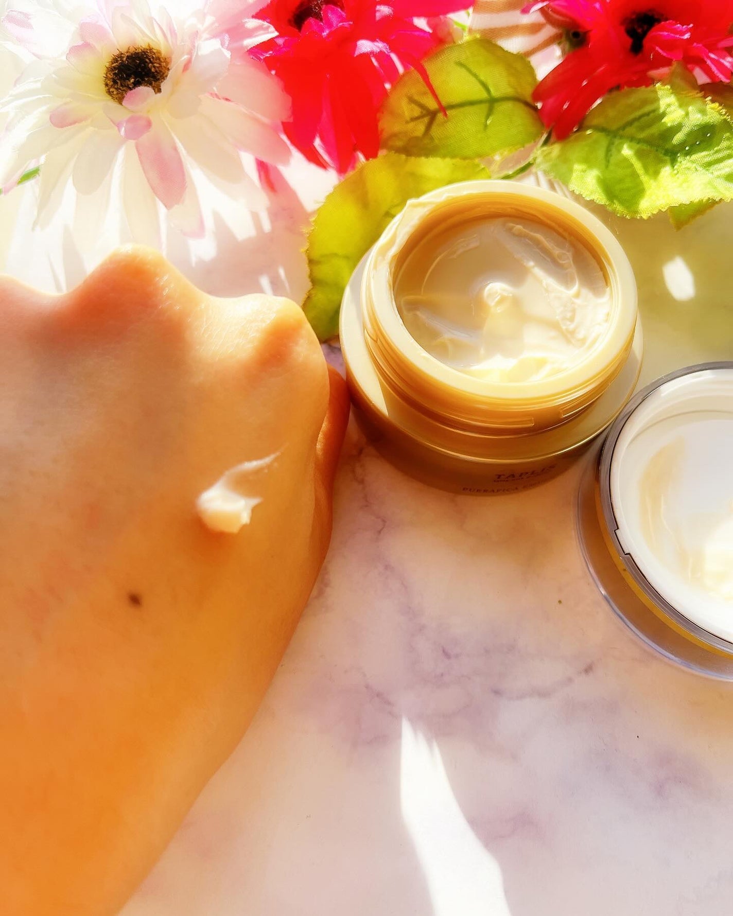 タプリス プエラフィカ エマルション/ドクターベルツ/フェイスクリームを使ったクチコミ(4枚目)