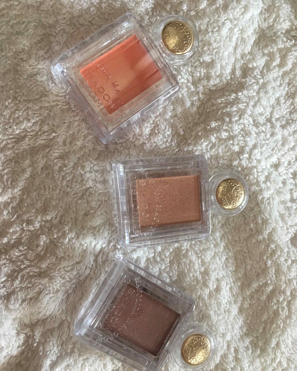 シャドーカスタマイズ/MAJOLICA MAJORCA/単色アイシャドウを使ったクチコミ（1枚目）