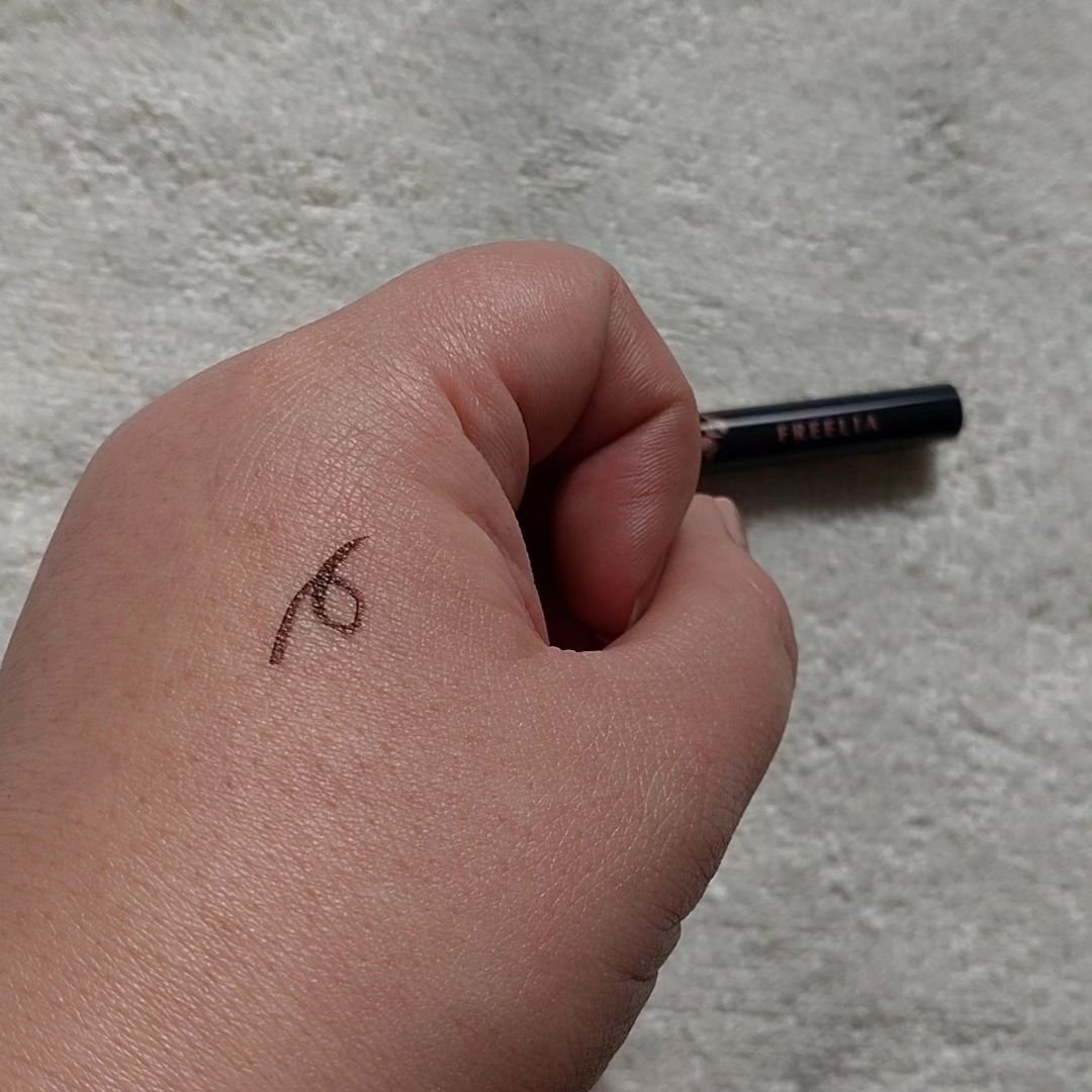 フリーリア リキッドアイライナー/コープ/リキッドアイライナーを使ったクチコミ（3枚目）