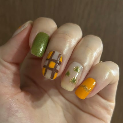 カラフルネイルズ/キャンメイク/マニキュアを使ったクチコミ(1枚目)