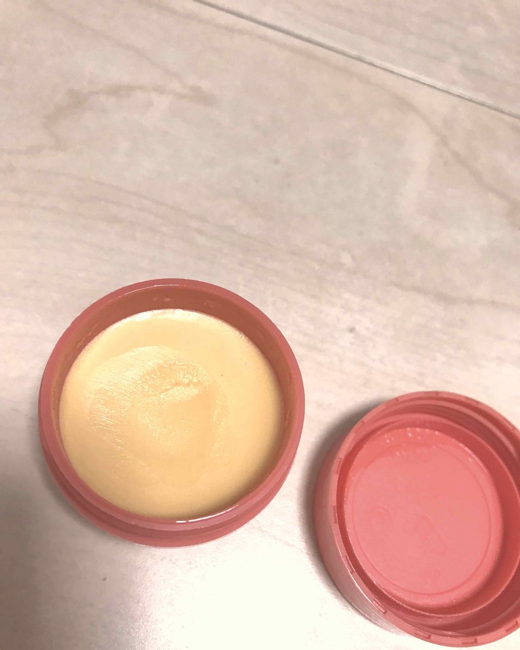 リップバター/THE BODY SHOP/リップケアを使ったクチコミ(2枚目)