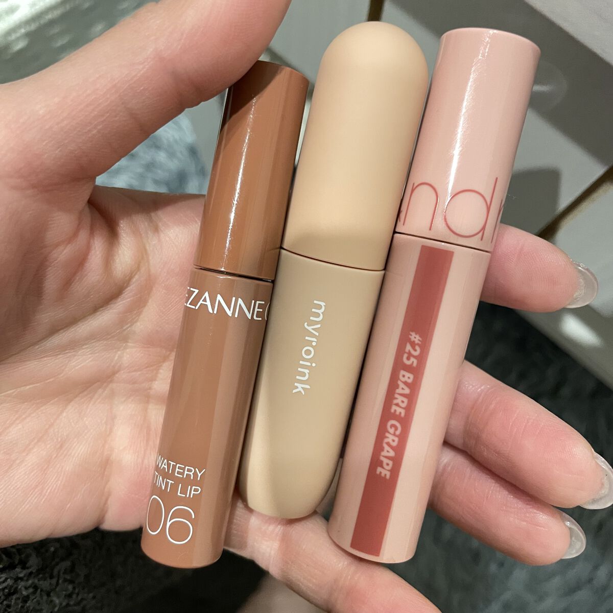 ジューシーラスティングティント/rom&nd/リップティントを使ったクチコミ（3枚目）