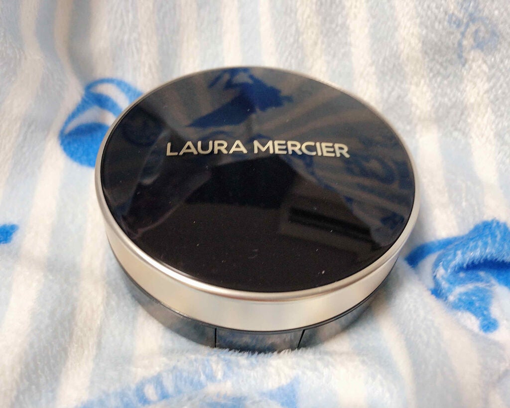 フローレス ルミエール ラディアンス パーフェクティング クッション/ローラ メルシエ/クッションファンデーションを使ったクチコミ(1枚目)