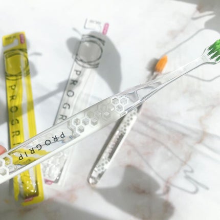 プログリップハブラシ typeⅠ/エビス/歯ブラシを使ったクチコミ(7枚目)