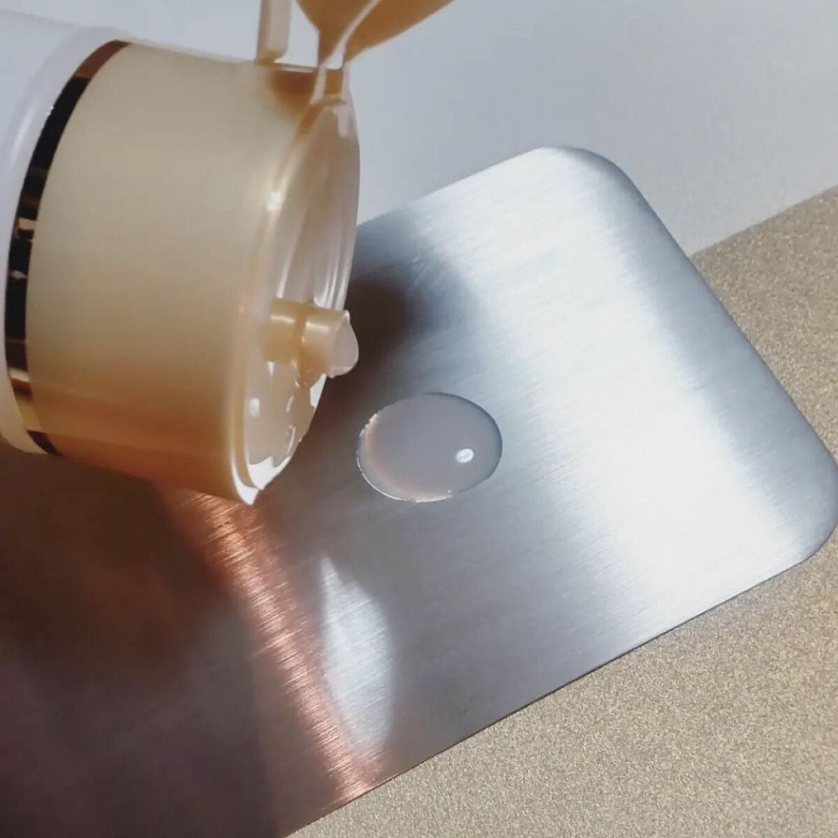 金のプラセンタもっちり白肌濃クリーム/ホワイトラベル/フェイスクリームを使ったクチコミ(5枚目)