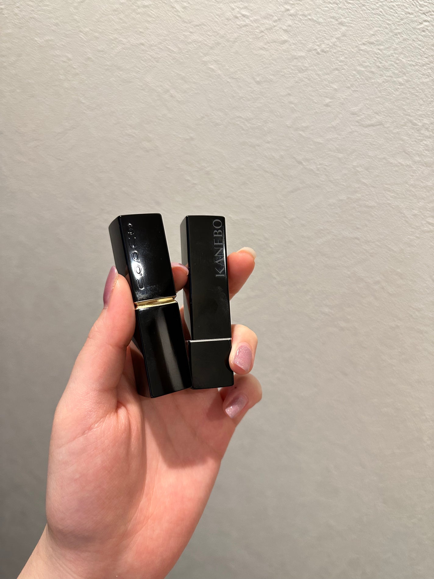 ルージュスターヴァイブラント/KANEBO/口紅を使ったクチコミ(2枚目)
