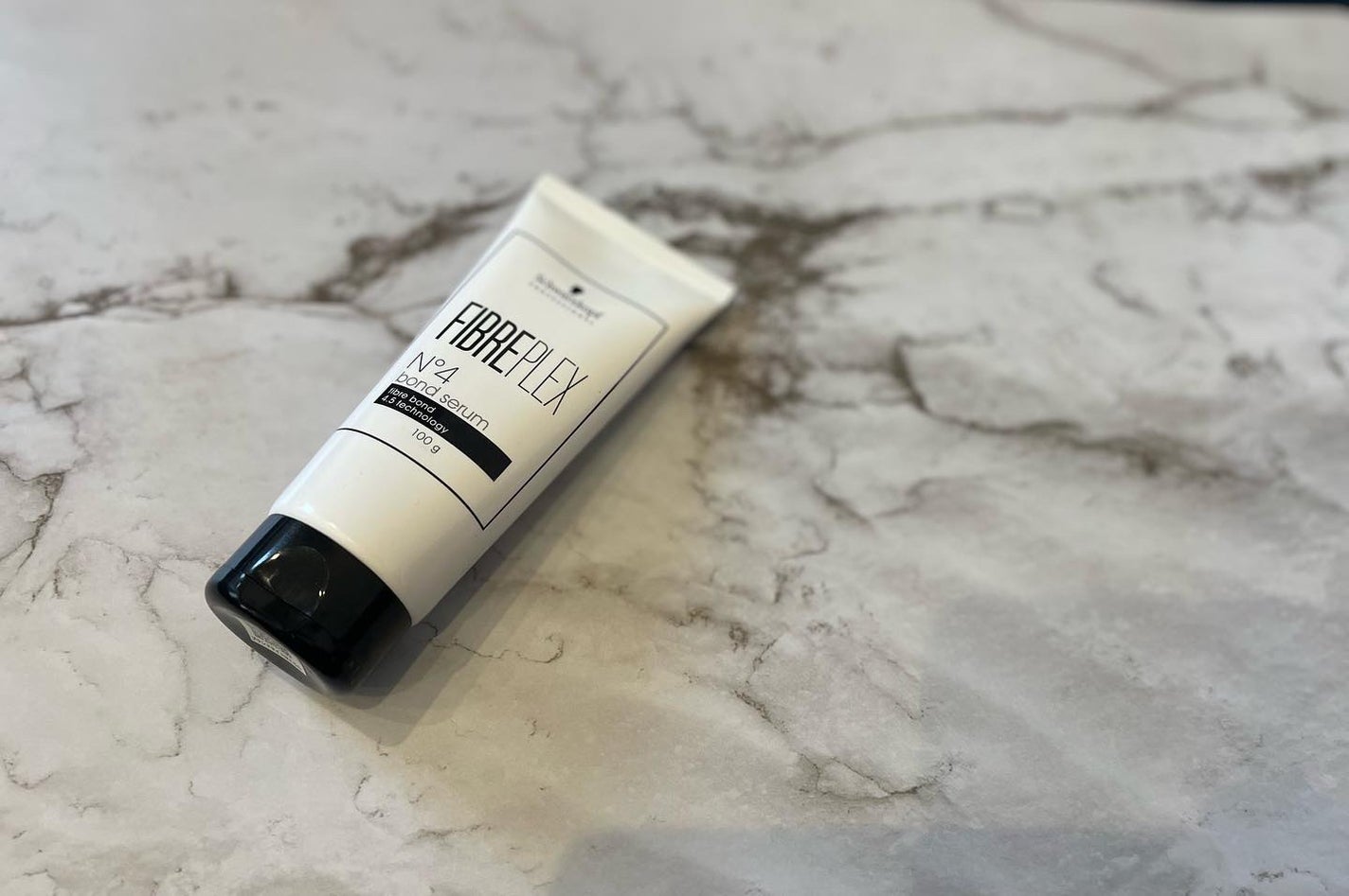 ファイバープレックス No.4 ボンド セラム/シュワルツコフ プロフェッショナル/ヘアミルクを使ったクチコミ(1枚目)